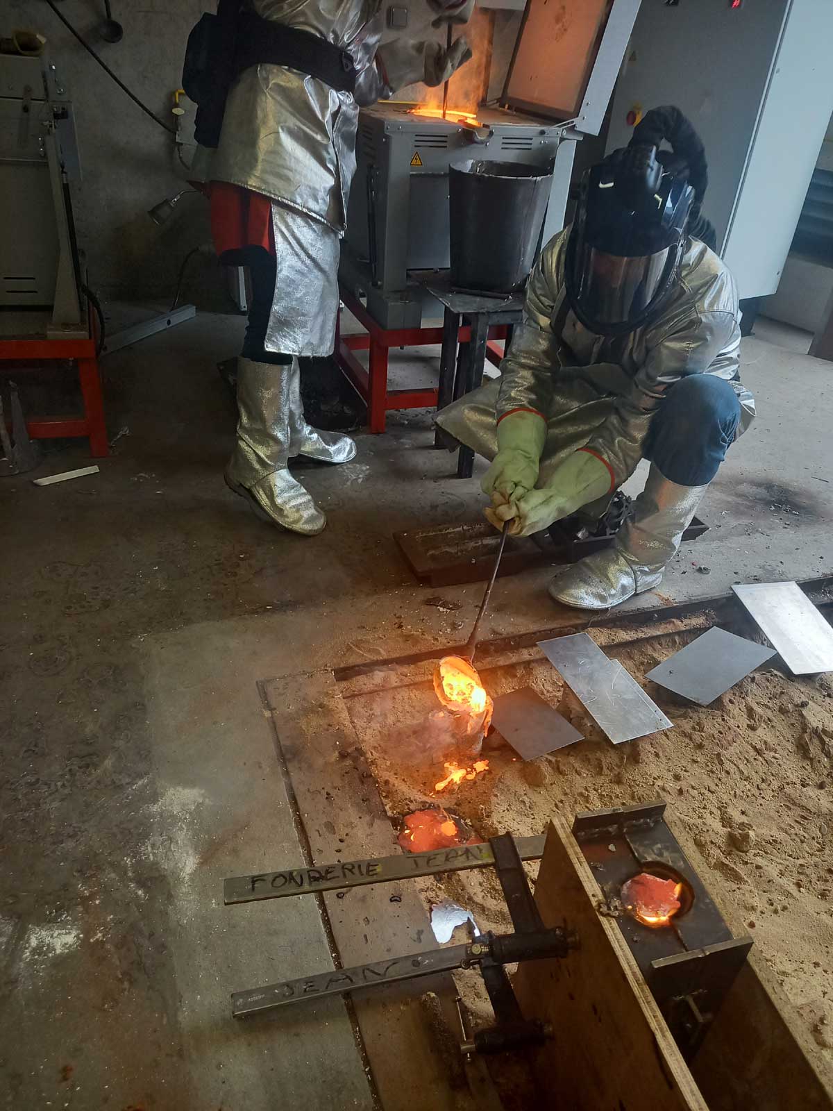 Coulée à la louche Coulée à la louche